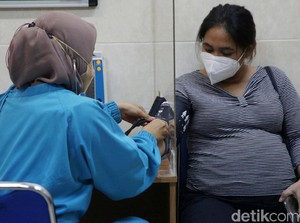 Apakah Ibu Hamil Boleh Vaksin Booster? Begini Aturannya di RI