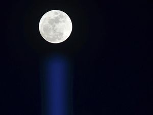 Blue Moon Agustus 2023, Benarkah Berwarna Biru?