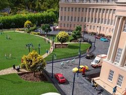 Awas Mata Terkecoh! Lihat Foto Ini dengan Seksama