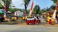 Kepala Dinas Pendidikan Kabupaten Grobogan Amin Hidayat melihat bahwa kejadian tersebut sebagai contoh pelanggaran protokol kesehatan di aturan PTM ini.
