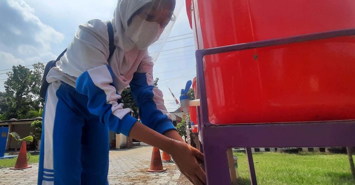 Gegara Kerumunan Murid Saat Jajan, Sekolah Tatap Muka di SDN Ini Dihentikan Gegara Kerumunan Murid Saat Jajan, Sekolah Tatap Muka di SDN Ini Dihentikan