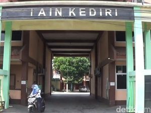Dosen IAIN Kediri yang Dilaporkan Lecehkan Mahasiswi Dicopot dari Jabatannya