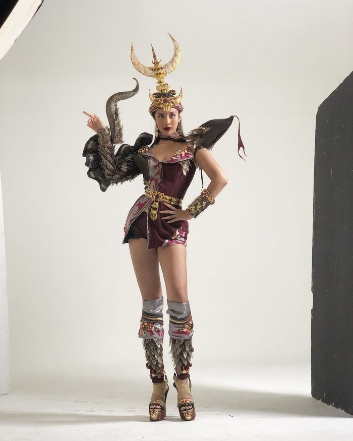Instagram Anya Geraldine - Wong Sim Instagram Anya Geraldine - Wong Sim