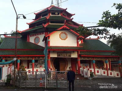 Masjid Cheng Hoo, Masjid Unik dengan Sentuhan Corak Tionghoa