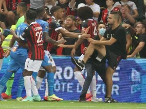 Jaksa Prancis Usut Kericuhan di Laga Nice Vs Marseille