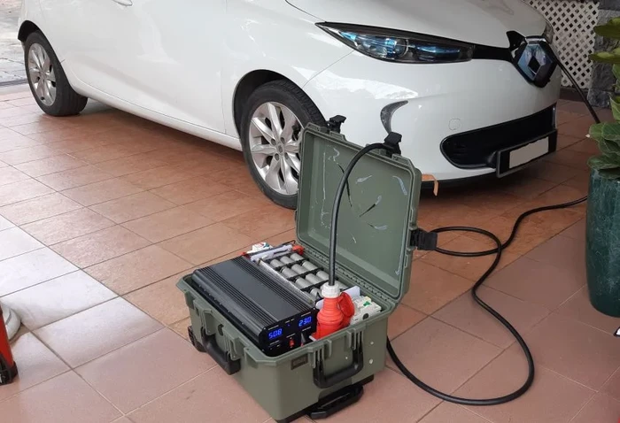 Powerbank untuk Ngecas Mobil Listrik buatan Malaysia