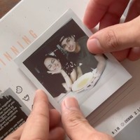 Sedangkan ketika ditanya oleh Denny siapa yang paling bucin diantara mereka berdua, Salim dan Rachel pun saling menunjuk satu sama lain. Namun saat ditanya siapa yang paling tidak peka, posesif, dan cemburuan maka keduanya kompak menunjuk Salim. Foto: Instagram