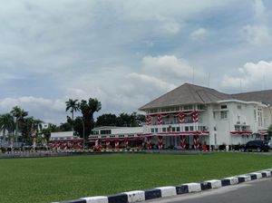 Pemprov Sumut Anggarkan Rp 2 Miliar untuk Aspal di Rumdin Gubernur