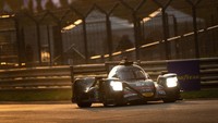 Hasil balapan ini juga membuat Sean dan kawan-kawan memimpin klasemen sementara LMP2 berbekal poin ganda khusus untuk Le Mans 24H. Foto: Drew Gibson