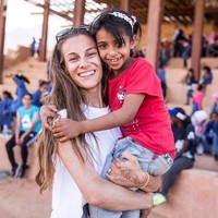 Aku rutin bicara dengan mereka di WhatsApp dan mencoba yang terbaik agar mereka tidak down. Ketika aku kapten di timnas, aku selalu mengatakan pada para pemain bahwa semuanya akan baik-baik saja, mereka bisa menghadapinya bersama. Foto: Instagram @shabnam_mobarez