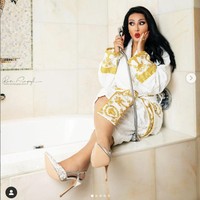 Somaya El-Khashab sendiri tidak berkomentar apapun terkait dugaan netizen yang menyebutkan cuitannya itu adalah untuk meledek ukuran alat kelamin Ahmed Saad. Dia malah mengunggah lagi foto dirinya dengan caption ‘What’s Happening.’ Foto: Instagram