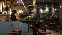 Simulasi ini bertujuan untuk mengedukasi masyarakat tentang tata cara masuk pusat perbelanjaan di Solo Grand Mall jika nantinya sudah dibuka secara normal oleh pemerintah setelah berakhirnya PPKM.