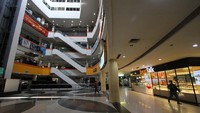 Saat ini suasana di Solo Grand Mall (SGM) tampak sepi.