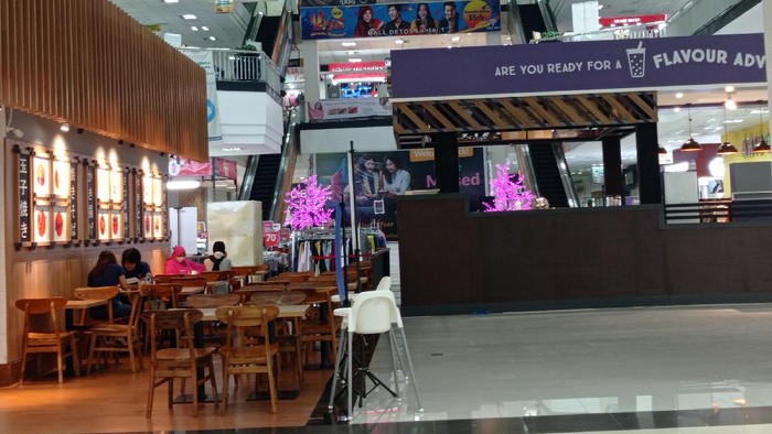 Suasana di Depok Town Square usai diizinkan buka saat PPKM level 3 (Wilda-detikcom)