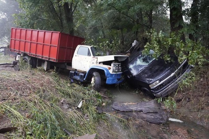 Suasana usai banjir parah menerjang Tennessee AS (AP Photo/Mark Humphrey)