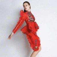 Pada Selasa (24/8/2021) ramai berita bahwa Alexandra Djavi meninggal dunia. Seperti dikutip dari Times of India, dia ditemukan gantung diri di apartemennya di Oxel, Sioilim, Goa Utara, India. Foto: Instagram