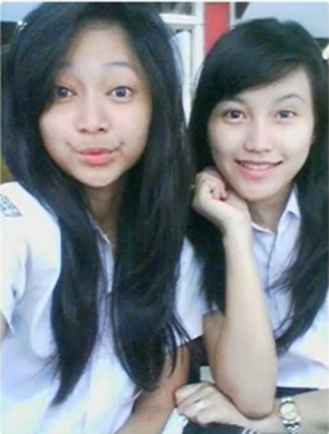 Walaupun sempat di bully karena berprofesi sebagai penyanyi dangdut, namun Ayu kini bisa membuktikan dan berhasil dalam kariernya. Nama Ayu Ting Ting sendiri kini sudah tak asing lagi didengar dan banyak dikenal masyarakat. Foto: Instagram/@ayutingting92