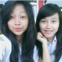 Walaupun sempat di bully karena berprofesi sebagai penyanyi dangdut, namun Ayu kini bisa membuktikan dan berhasil dalam kariernya. Nama Ayu Ting Ting sendiri kini sudah tak asing lagi didengar dan banyak dikenal masyarakat. Foto: Instagram/@ayutingting92