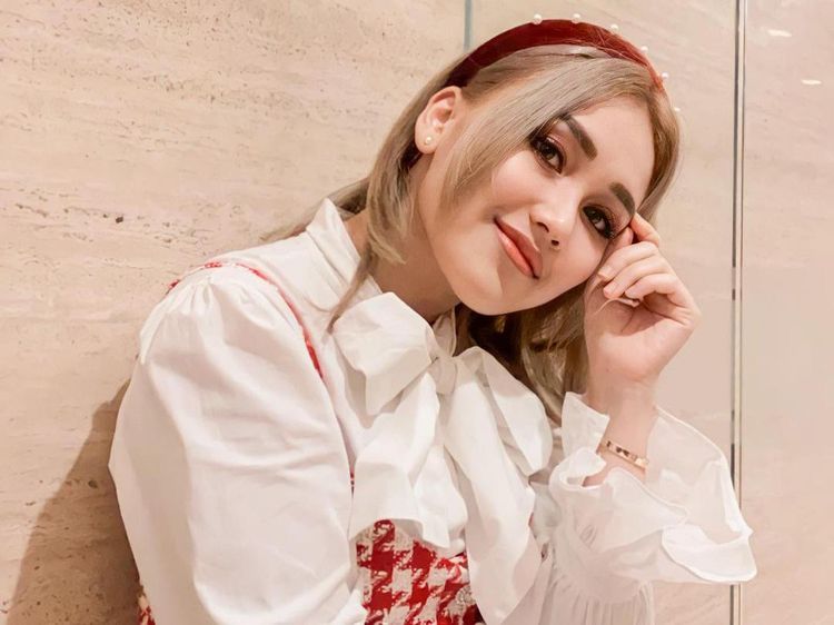 Transformasi Ayu Ting Ting, Berponi Rata saat Remaja Kini Glowing