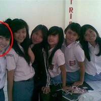 Melalui channel YouTube milik Arman Maulana, Ayu Ting Ting sempat menceritakan kisahnya saat SMA. Ayu mengaku bahwa dirinya sempat di bully saat duduk di bangku SMA oleh kakak kelasnya. Kakak kelasnya itu bahkan pernah melabraknya. Foto: Instagram/@ayutingting92