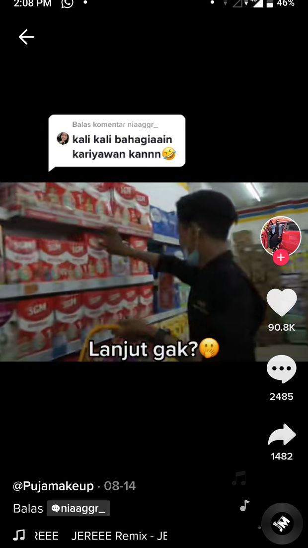 Baik Banget! Owner WO Ini Traktir Karyawan Belanja di Minimarket
