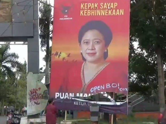 baliho puan maharani di malang dicopot
