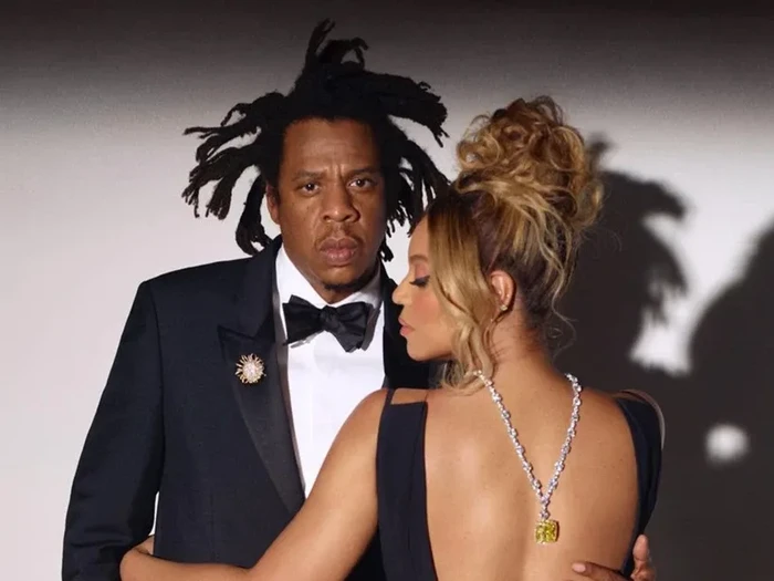 Beyonce dan Jay-Z Jadi Model Tiffany & Co. Beyonce dan Jay-Z Jadi Model Tiffany & Co.