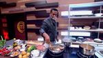 Gaya Ngopi Lord Adi dan Momennya di Galeri MasterChef