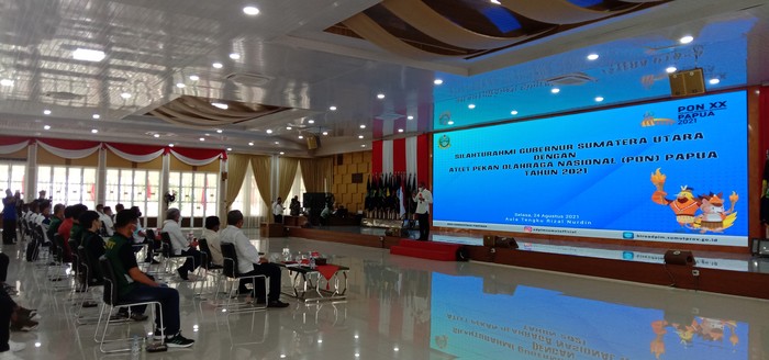 Gubsu Edy saat membakar semangat para atlet asal Sumut (Arfah-detikcom)