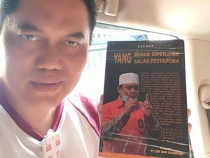 Di Dalam Penjara, Gus Nur Tulis Buku Yang Benar Dipenjara Yang Salah Pestapora