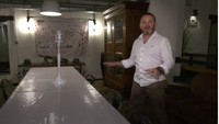 Hotel bunker ini berkapasitas delapan orang dan memiliki sejumlah fasilitas seperti bar dan ruang tamu.