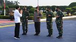 Jokowi Bareng Prabowo Tinjau Vaksinasi di Kaltim