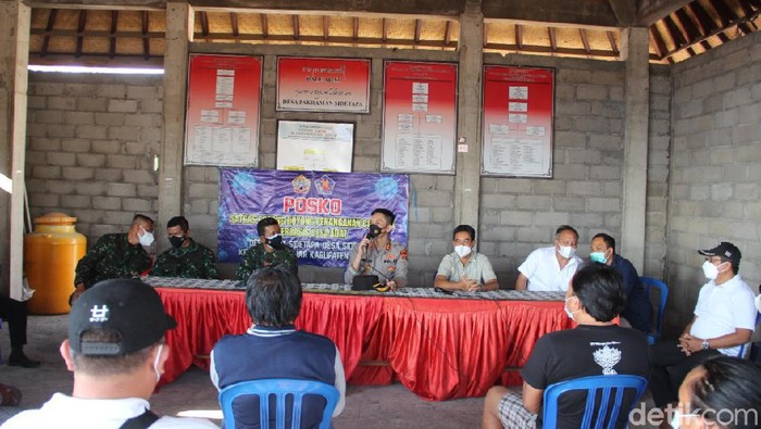 Kasus anggota TNI menghajar warga karena dipicu kepala Dandim/1606 Buleleng dipukul berakhir damai. Lewat mediasi, warga dan pihak Kodim saling meminta maaf. (dok Polres Buleleng)