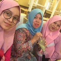 Hal itu mengejutkan publik terlebih istri Rizky Billar itu belum pernah masuk nominasi atau menang polling sebelumnya. Tampaknya banyak orang yang protes mengenai Lesti masuk lima besar wanita tercantik dunia hingga kemudian pihak Top Beauty World memberikan penjelasan. Namun hal tersebut tidak menghalanginya untuk unggah foto tanpa makeup terutama saat sedang menikmati waktu bareng keluarga. Foto: Instagram