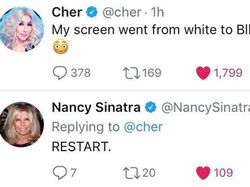 Momen Gaptek Orang Tua Bikin Senyum hingga Ngakak