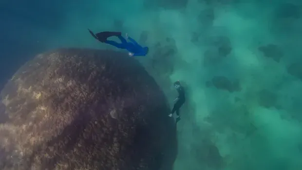 Terumbu karang berusia 400 tahun di Australia