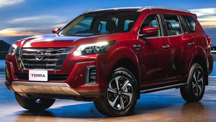 Nissan Terra 2021