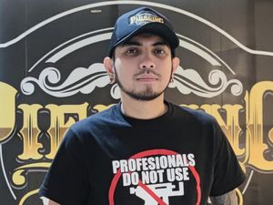 6 Tips Merawat Body Piercing ala Niyo Nano Band