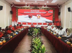 Pertemuan Sekjen PDIP-Gerindra Tertutup, Hasto Ungkap Salam Mega untuk Prabowo