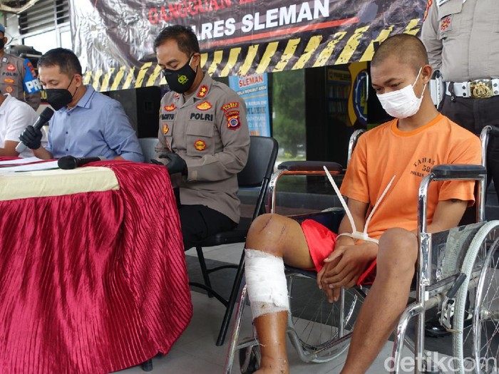 Pembunuh wanita yang mayatnya ditemukan terkubur di Sleman akhirnya ditangkap, Selasa (24/8/2021).