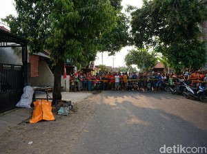 Sebelum Tewas Ditusuk, Karyawan Warung Sate di Mojokerto Sempat Telepon Camer