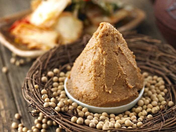 Perbedaan tauco dan doenjang