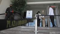 Perpanjangan Pemberlakuan Pembatasan Kegiatan Masyarakat (PPKM) Level 4 di Kabupaten Sleman sampai 30 Agustus 2021 membawa kabar baik. Salah satunya Sleman mendapat izin untuk uji coba pembukaan mal dan pusat perbelanjaan.
