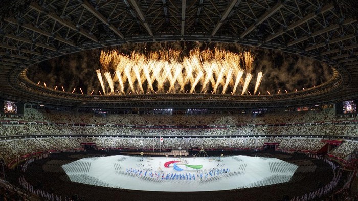 Tokyo 2020 Paralympics Opening Ceremony Fireworks explode during the opening ceremony for the 2020 Paralympics at the National Stadium in Tokyo, Tuesday, Aug. 24, 2021. (AP Photo/Emilio Morenatti)