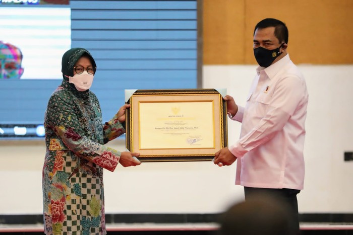 Tri Rismaharini