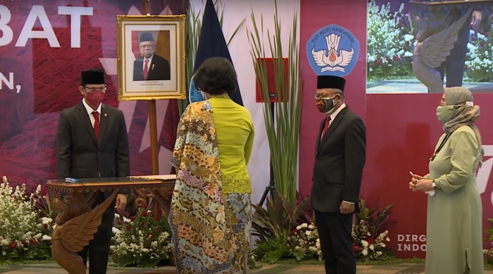 Upacara pelantikan Ir. Suharti, MA, PhD sebagai Sekjen Kemendikbudristek