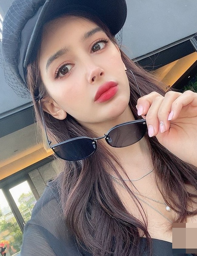 Lahir di Afghanistan selama pemerintahan Taliban, Vida dibawa orangtuanya yang melarikan diri ke Amerika Serikat melalui Rusia dan Ukraina saat usianya masih dua tahun. Foto: dok. Instagram/@imvidaaa