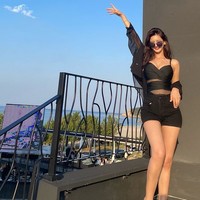 Vida ikut prihatin dengan kondisi Afghanistan saat ini, terlebih para wanita dan anak-anak kecil di sana. Menurutnya, kebebasannya saat ini sangat ia syukuri, dan dia berharap orang-orang Afghanistan pun bisa merasakan hal yang sama. Foto: dok. Instagram/@imvidaaa