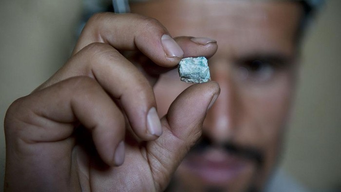 Zamrud Afghansitan yang Jadi Rebutan Zamrud Afghansitan yang Jadi Rebutan
