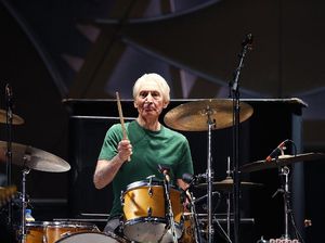 Charlie Watts Drummer Rolling Stones Meninggal karena Sakit Apa?